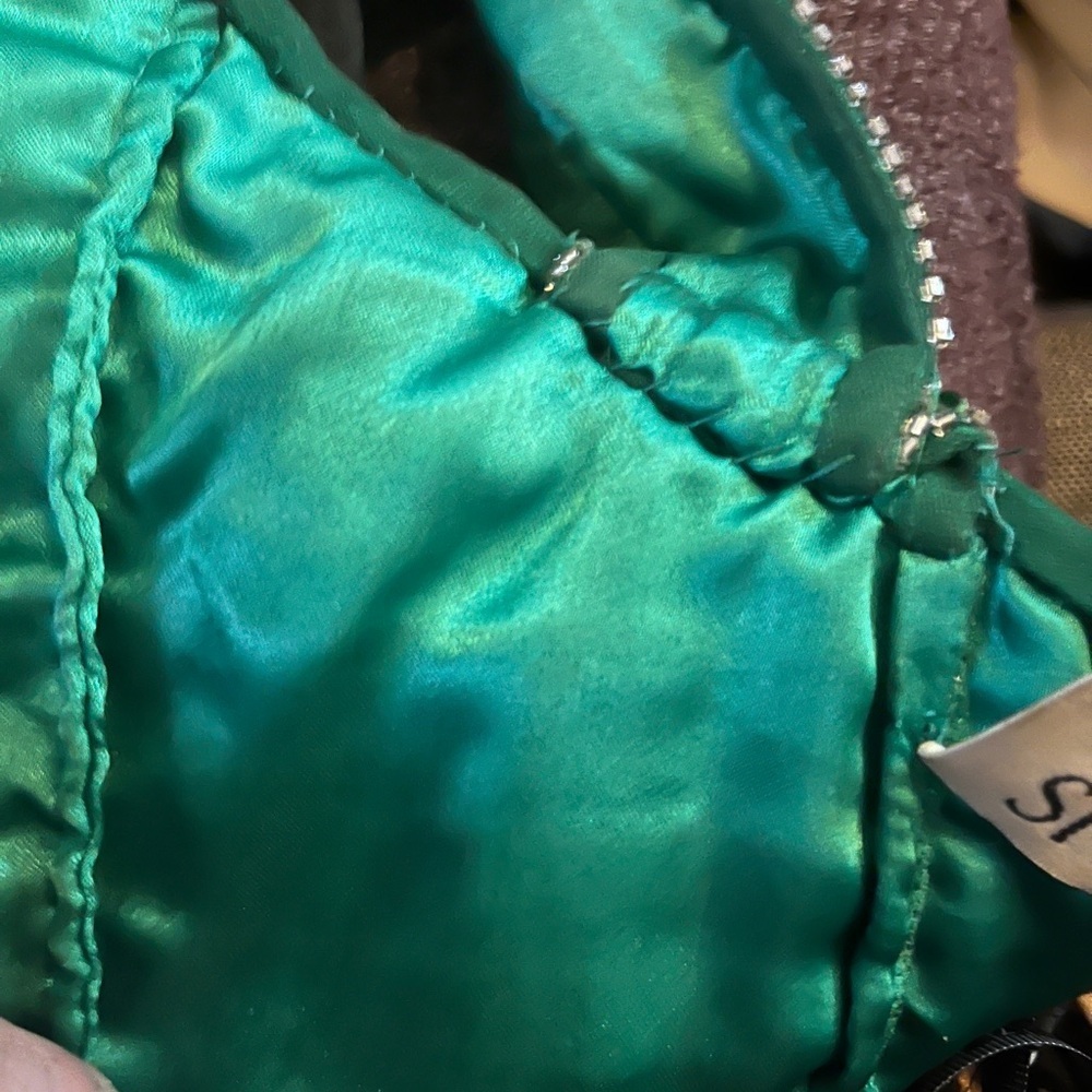 Shail K Sequined Beaded Prom Formal Cruise Green Evening Gown - Picture 16 of 16